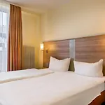 Szálloda Acora Living The 3*
